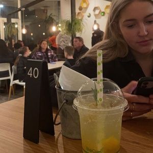 Meet your Posher, Edie